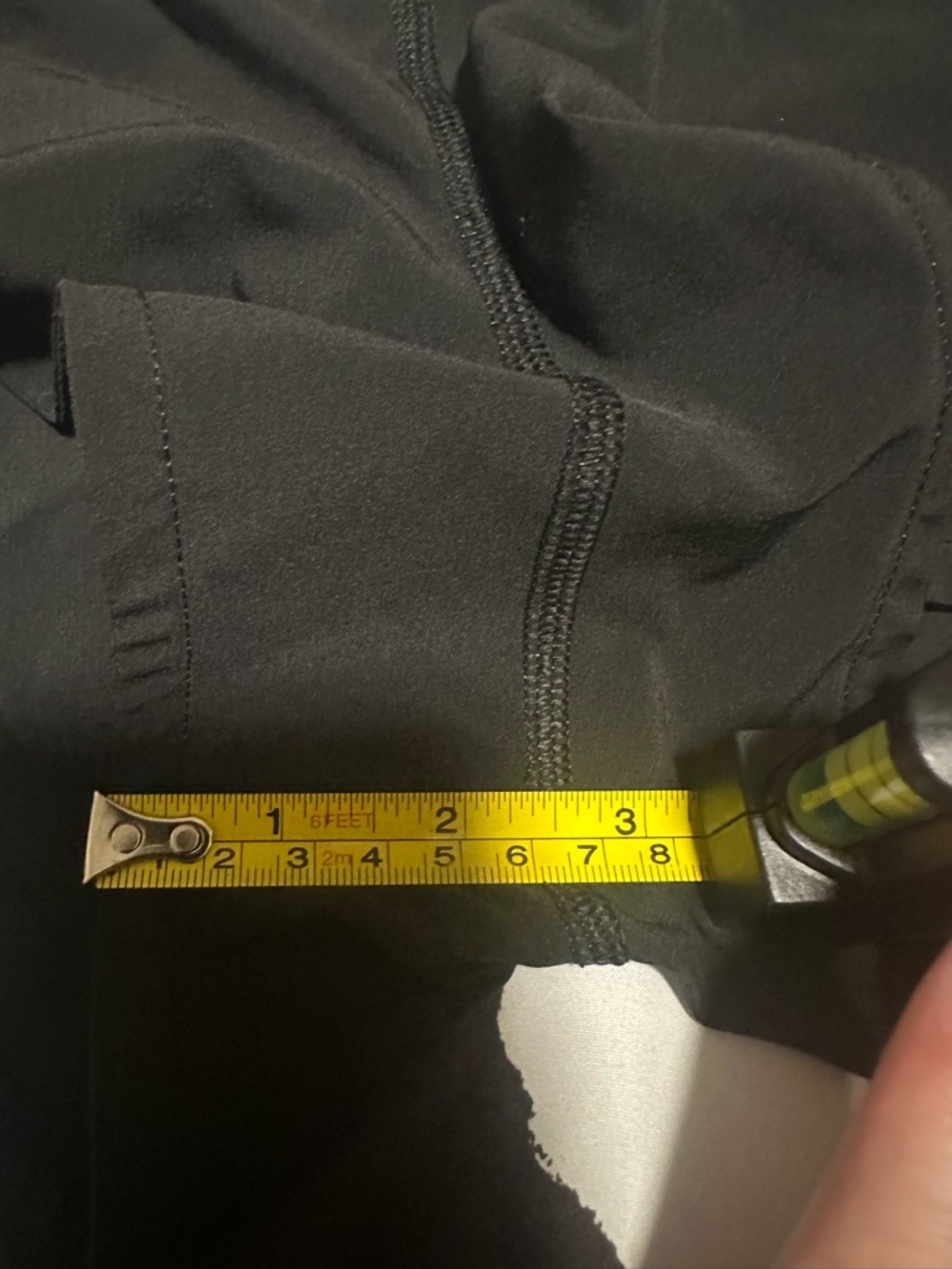 Lululemon Speed Up Shorts - Picture 5 of 8